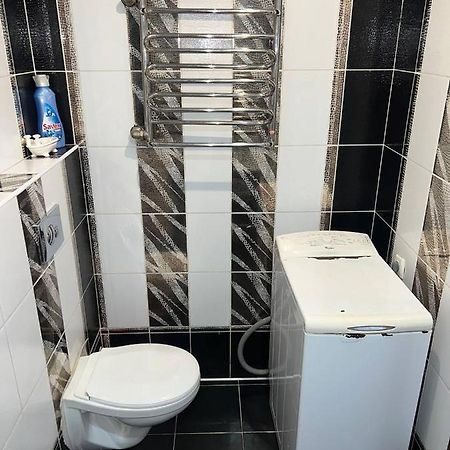 Двокімнатна Квартира На Архипенко Kiew Exterior foto